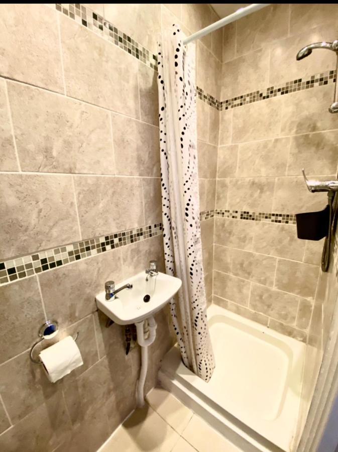 Shiray Hotel Μπλάκπουλ Εξωτερικό φωτογραφία