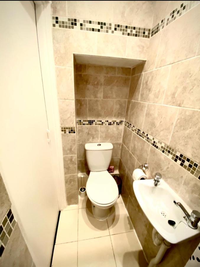Shiray Hotel Μπλάκπουλ Εξωτερικό φωτογραφία