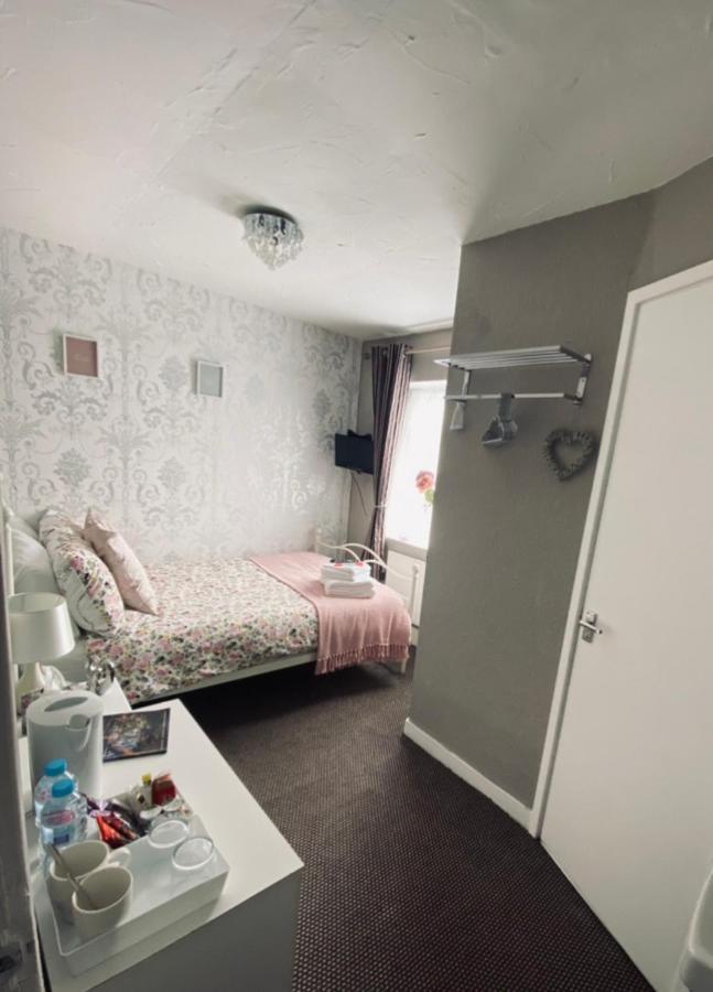 Shiray Hotel Μπλάκπουλ Εξωτερικό φωτογραφία
