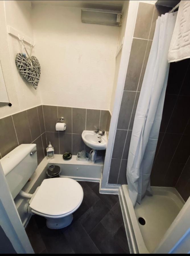 Shiray Hotel Μπλάκπουλ Εξωτερικό φωτογραφία